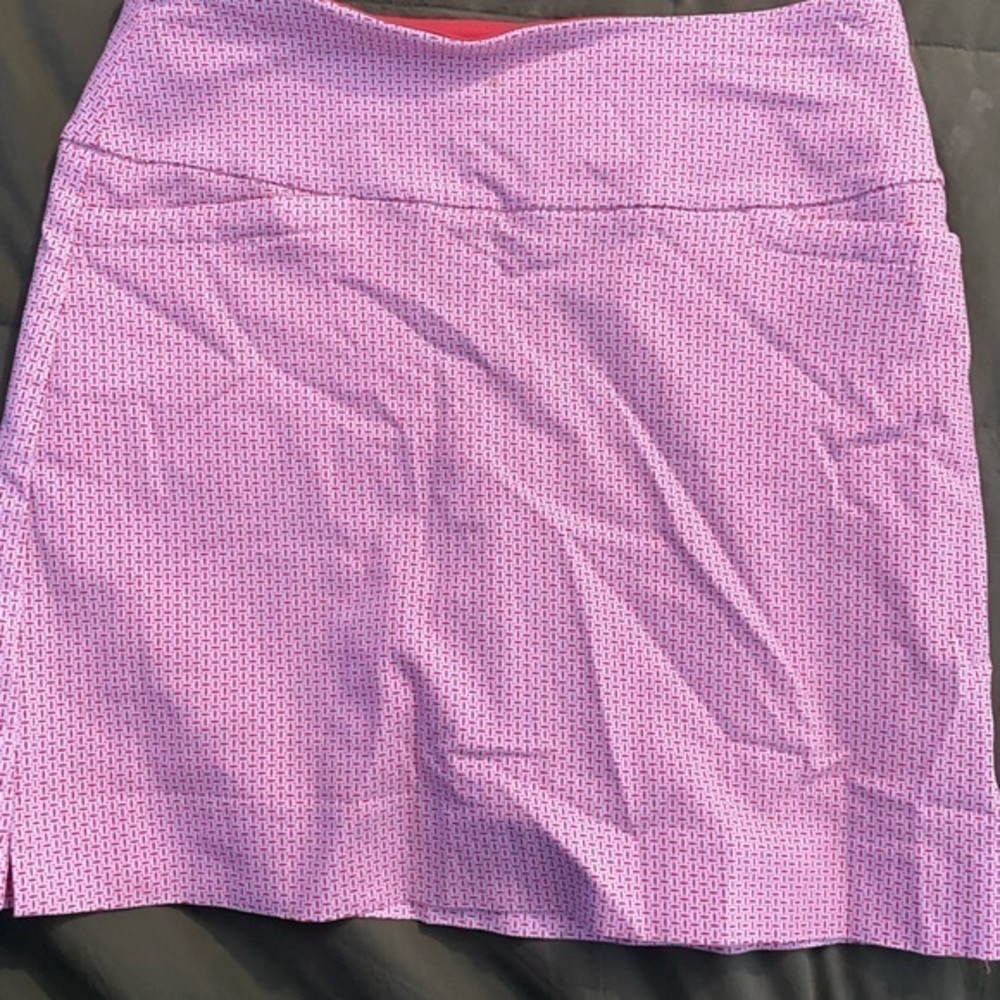 Woman’s Pencil Skirt/Skort